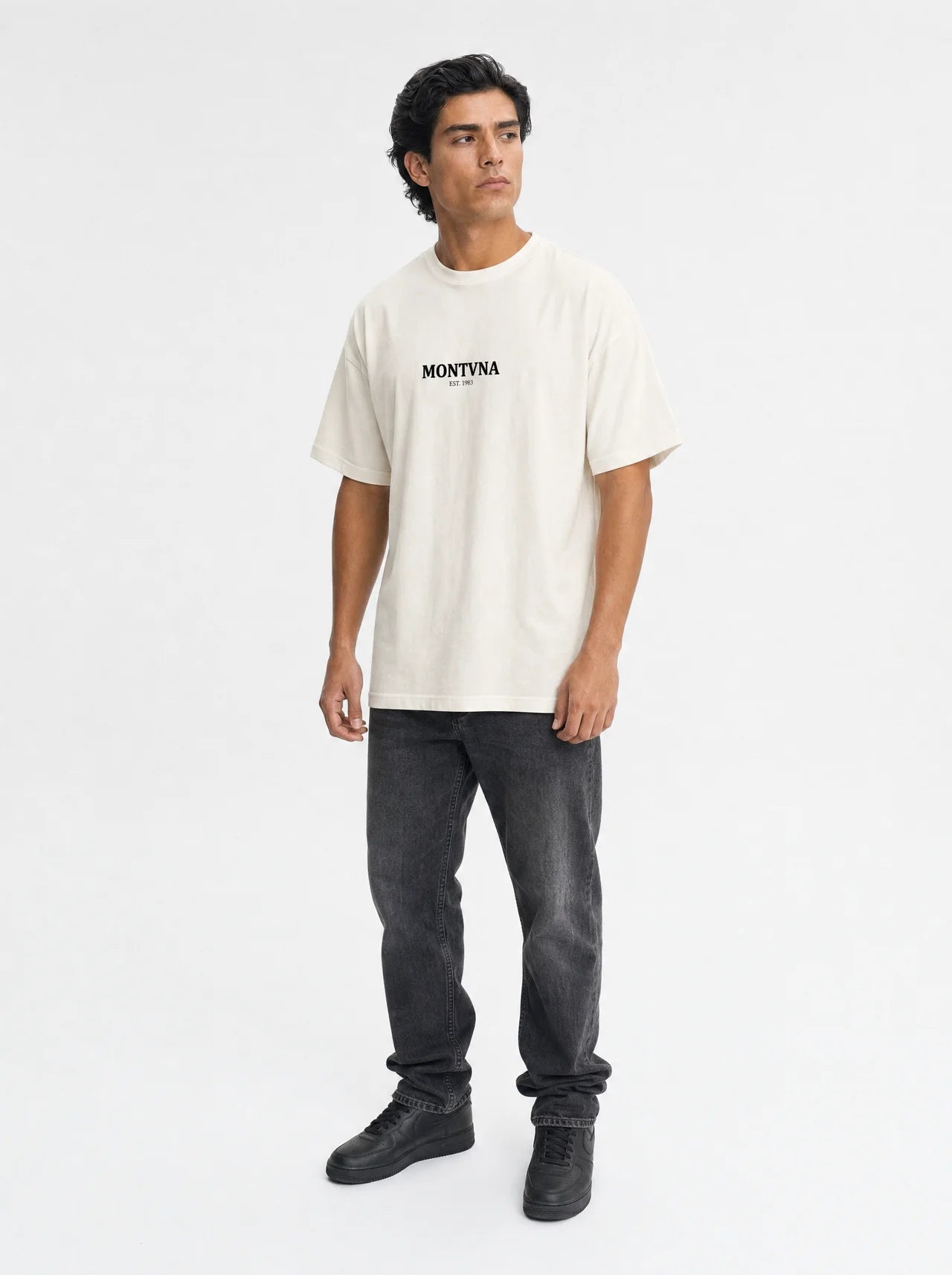 Earn Spend Party Tee