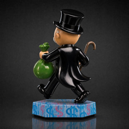 Closer Collectible Figure — MONTVNA